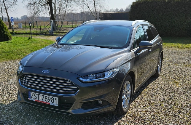 Ford Mondeo cena 57000 przebieg: 136521, rok produkcji 2018 z Skwierzyna małe 46